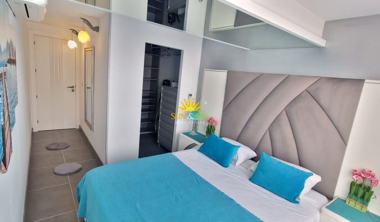 3 bedroom Apartment for holiday rental in Benidorm with garage - € 1,600 (Ref: 10118116)