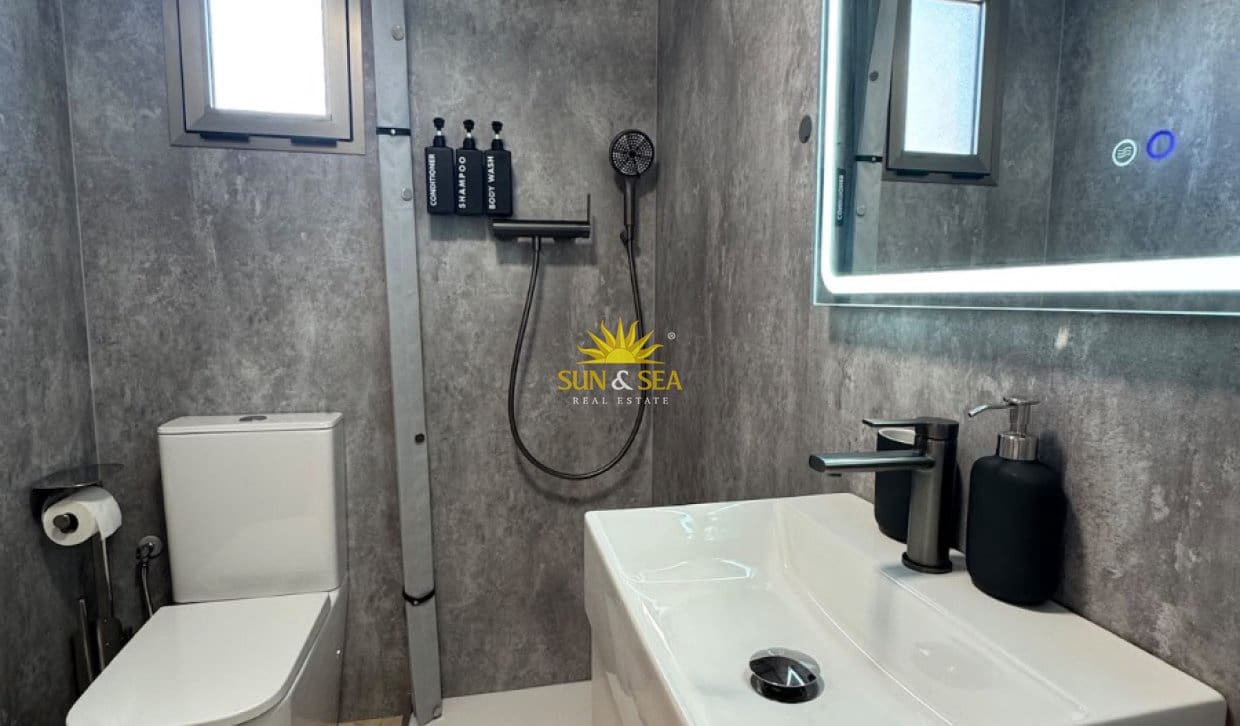 2 bedroom Apartment for holiday rental in La Villajoyosa / Vila Joiosa with pool garage - € 1,700 (Ref: 10118119)