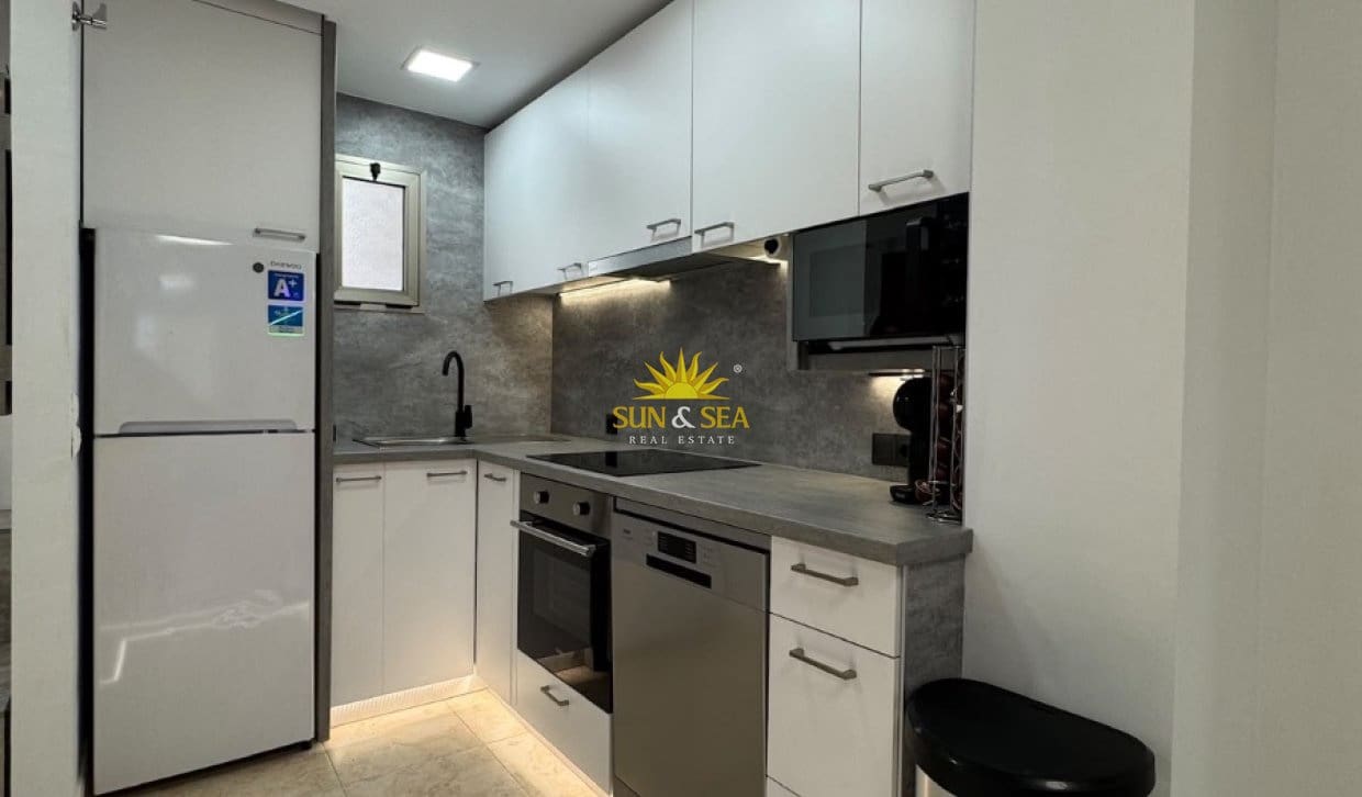 2 bedroom Apartment for holiday rental in La Villajoyosa / Vila Joiosa with pool garage - € 1,700 (Ref: 10118119)