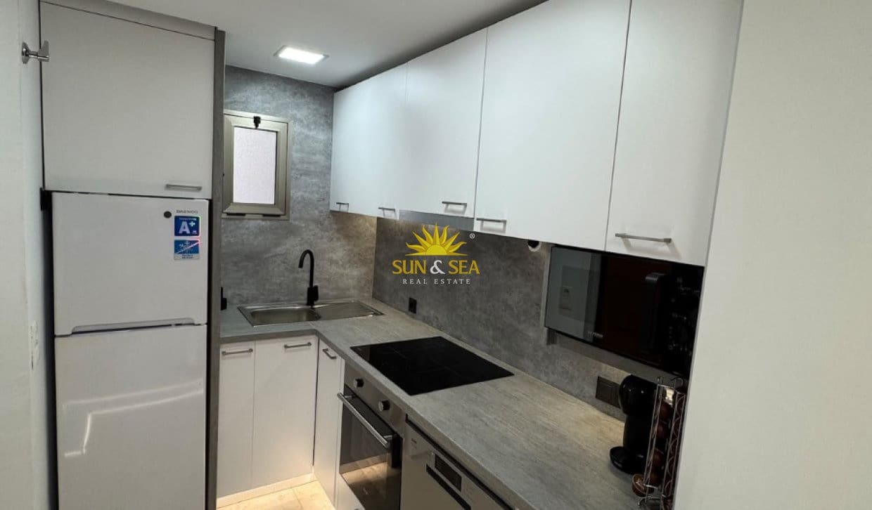2 bedroom Apartment for holiday rental in La Villajoyosa / Vila Joiosa with pool garage - € 1,700 (Ref: 10118119)