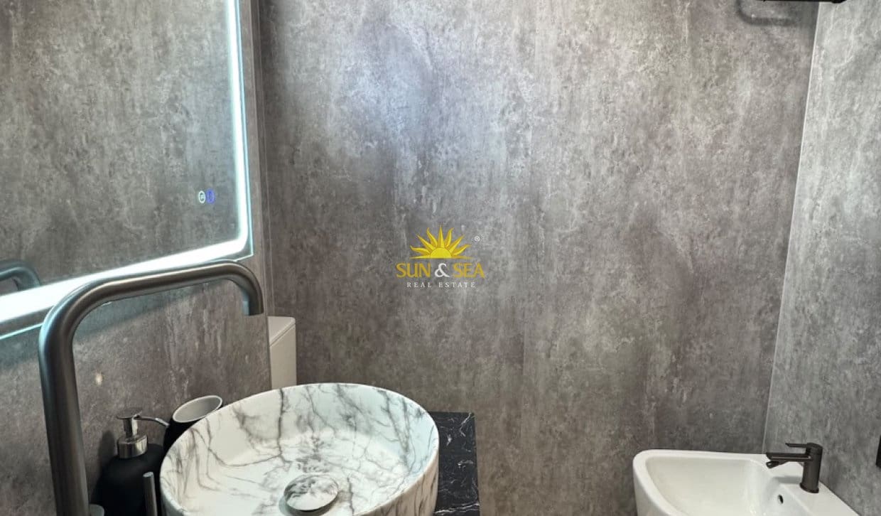 2 bedroom Apartment for holiday rental in La Villajoyosa / Vila Joiosa with pool garage - € 1,700 (Ref: 10118119)