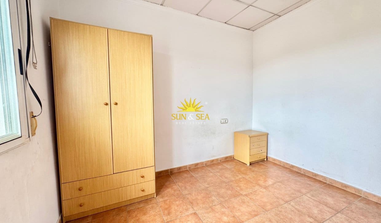 3 bedroom Apartment for rent in Dolores - € 900 (Ref: 10120552)