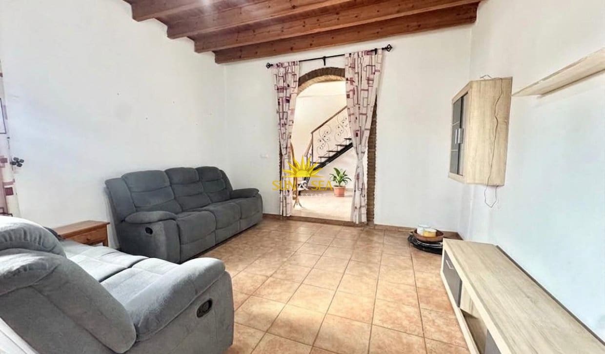 3 bedroom Apartment for rent in Dolores - € 900 (Ref: 10120552)