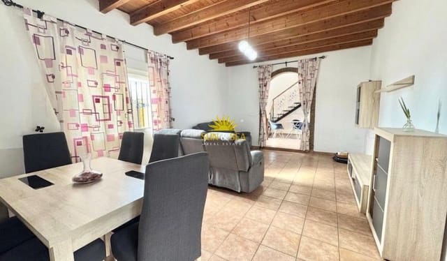 3 makuuhuone Huoneisto vuokrattavana paikassa Dolores - 900 € (Ref: 10120552)