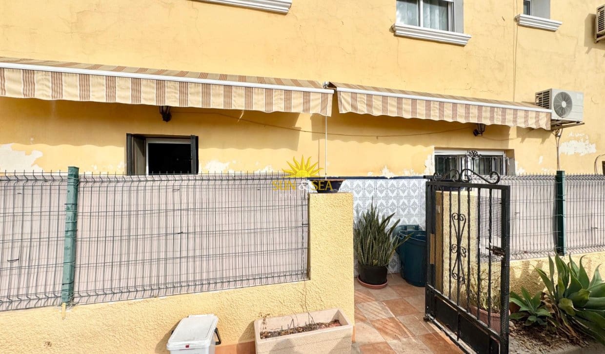 3 bedroom Apartment for rent in Dolores - € 900 (Ref: 10120552)