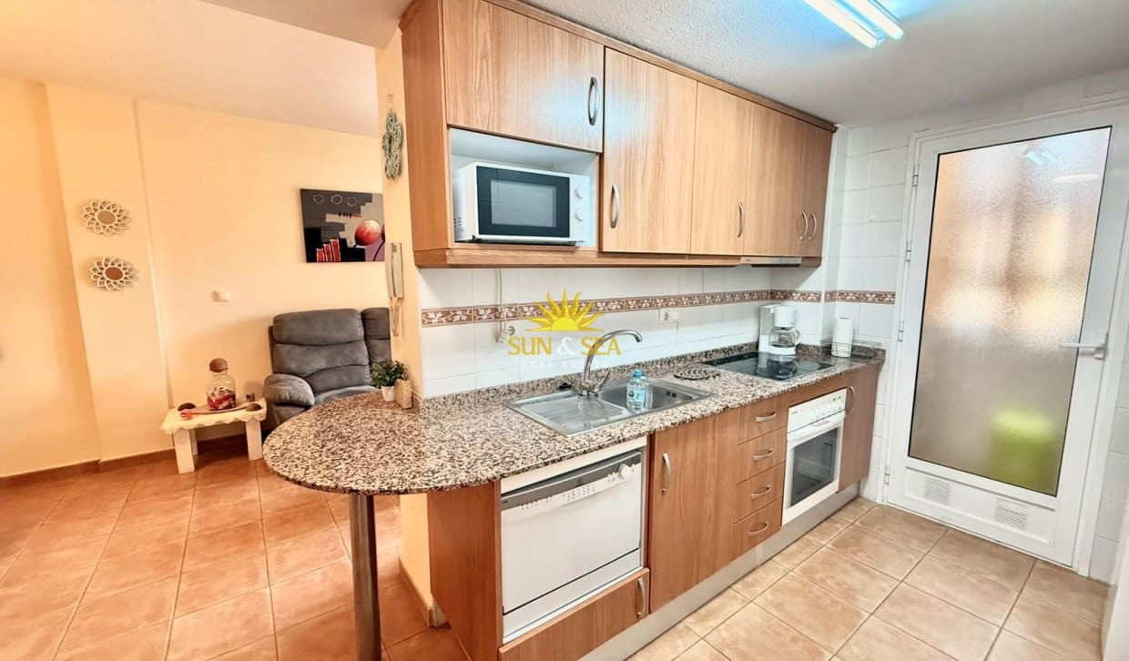 1 bedroom Apartment for rent in Albir with pool garage - € 1,100 (Ref: 10120774)