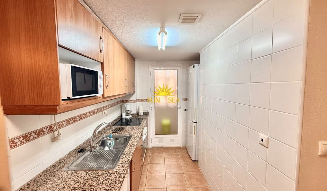 1 bedroom Apartment for rent in Albir with pool garage - € 1,100 (Ref: 10120774)