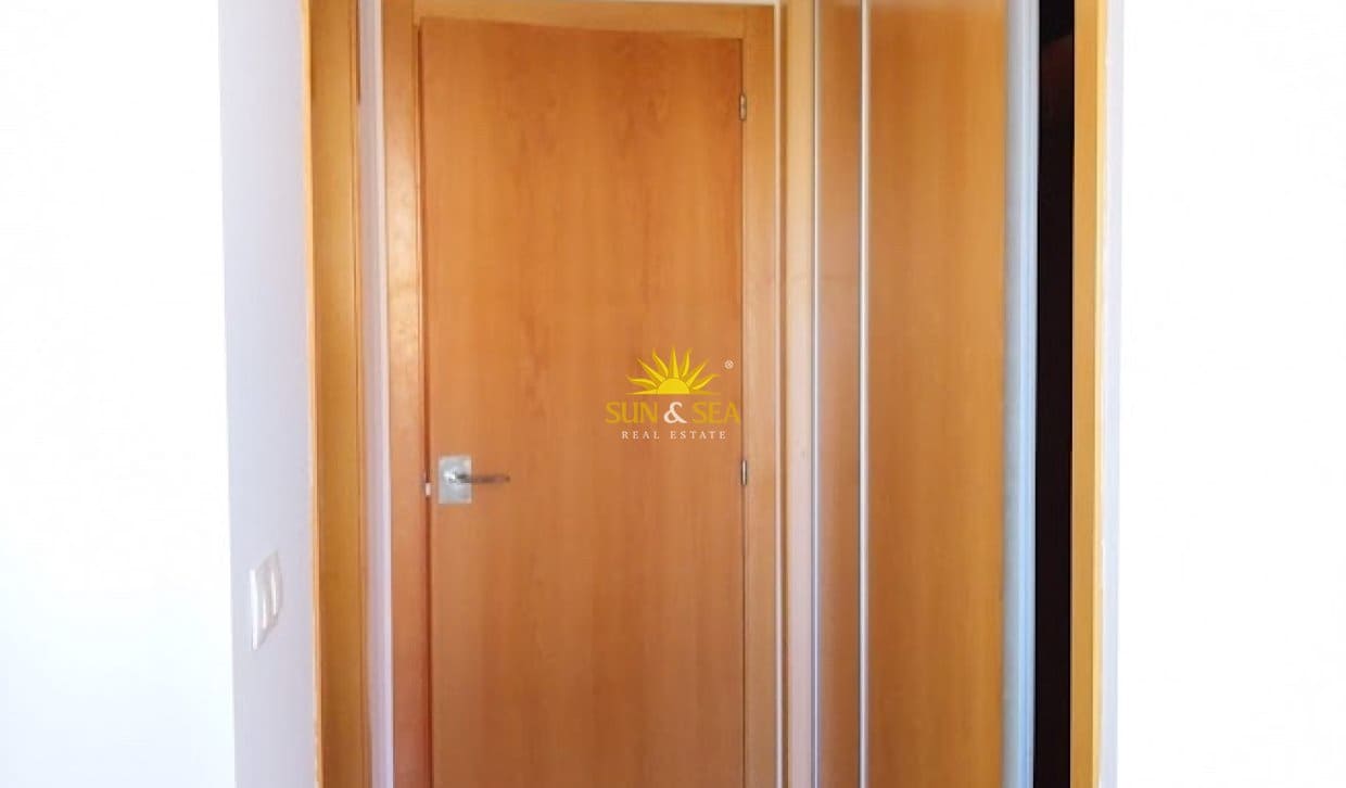 2 soverom Leilighet til leie i Denia med svømmebasseng garasje - € 1 100 (Ref: 10120775)