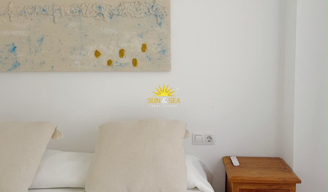 3 sypialnia Apartament na kwatery wakacyjne w Javea / Xabia z basenem garażem - 1 700 € (Ref: 10120903)