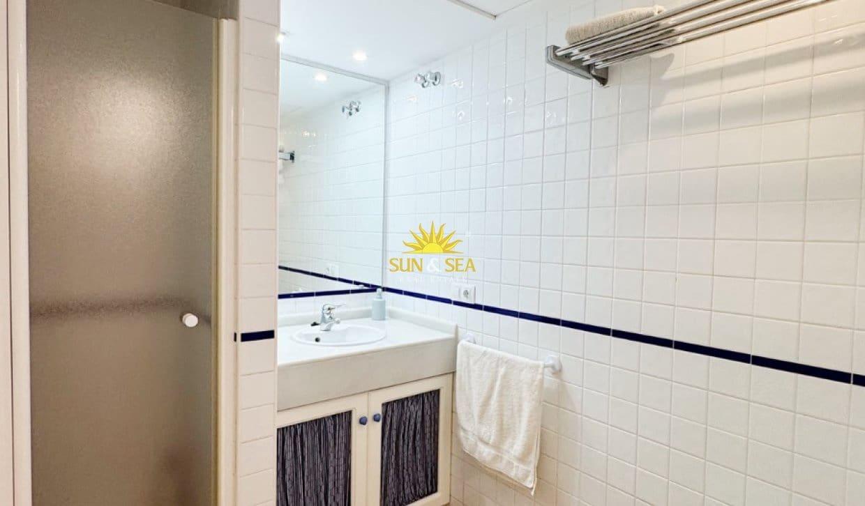 3 sypialnia Apartament na kwatery wakacyjne w Javea / Xabia z basenem garażem - 1 700 € (Ref: 10120903)