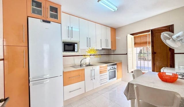 Appartement de 3 chambres à louer à Lo Pagan, San Pedro del Pinatar - 1 000 € (Ref: 10120904)
