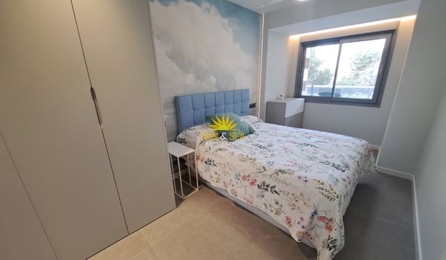 3 soverom Leilighet til salgs i Cabo de las Huertas, Alicante by med svømmebasseng garasje - € 1 600 (Ref: 10120905)