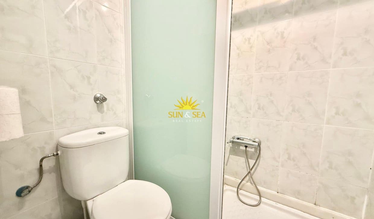 1 quarto Apartamento para arrendar em Guardamar del Segura - 650 € (Ref: 10121067)