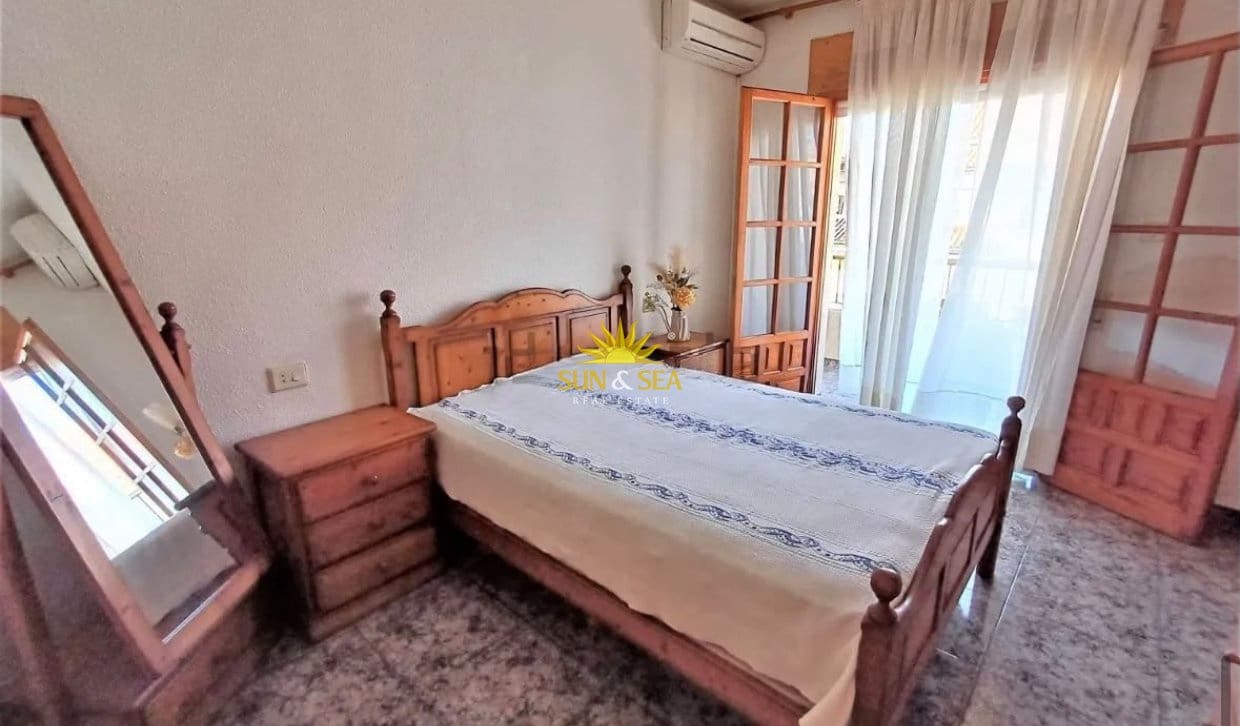 Pareado de 3 habitaciones en Santiago de la Ribera en alquiler - 900 € (Ref: 10121068)