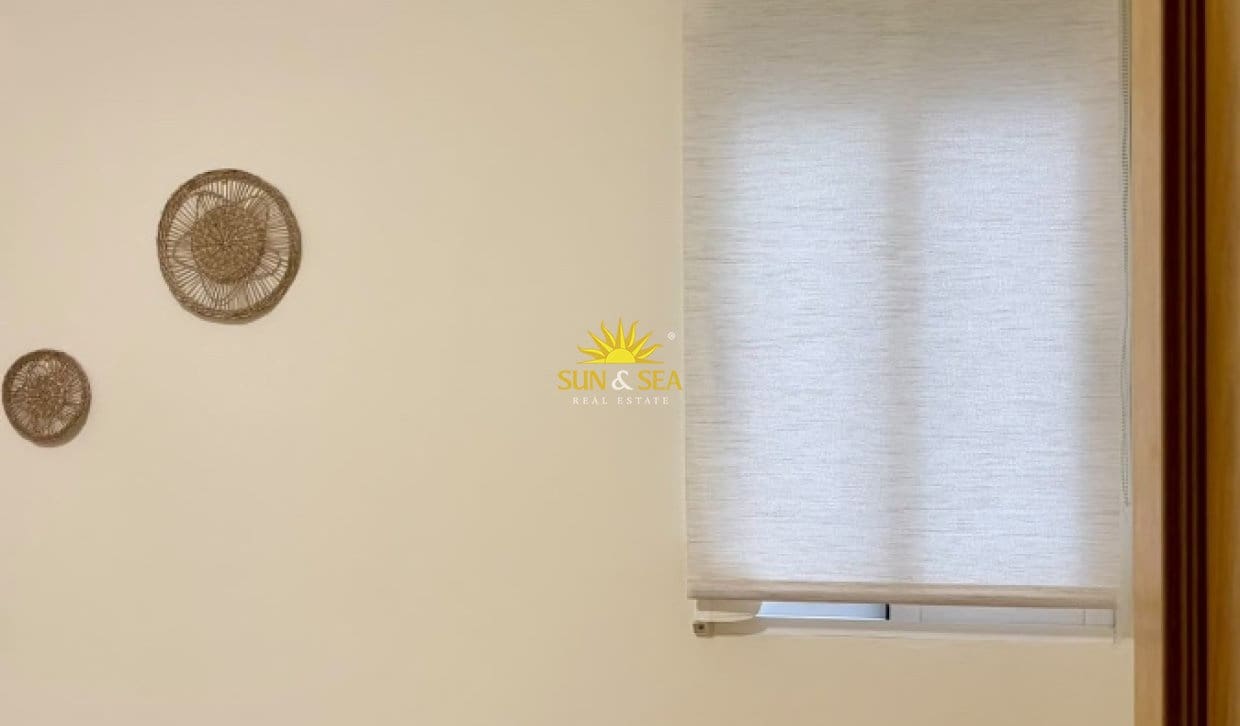 3 camera da letto Appartamento da affittare in Alicante citta - 1.100 € (Rif: 10125020)