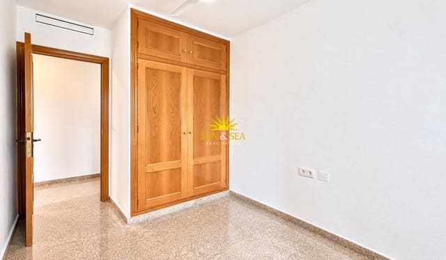 Appartement de 3 chambres à louer à Campoamor - Altozano, Alicante ville - 1 600 € (Ref: 10125149)