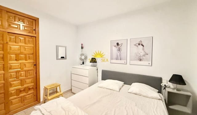 2 slaapkamer Appartement voor vakantieverhuur in Playa de los Locos, Torrevieja - € 700 (Ref: 10125150)