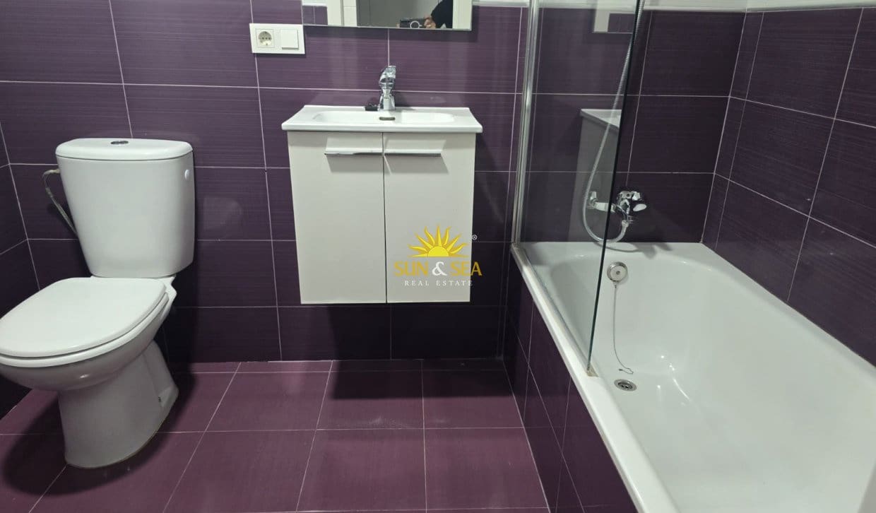 2 bedroom Townhouse for rent in Finestrat with pool garage - € 1,400 (Ref: 10130449)