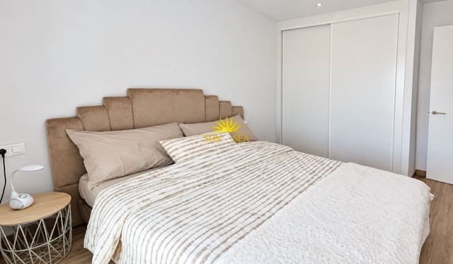 Villa/Maison de 3 chambres à louer à Finestrat Pueblo, Finestrat avec piscine garage - 2 100 € (Ref: 10130450)