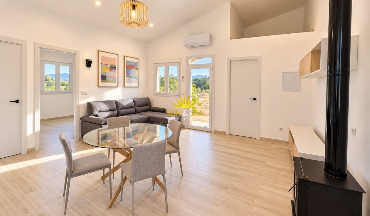 3 bedroom Villa for rent in Altea with pool garage - € 2,800 (Ref: 10130838)