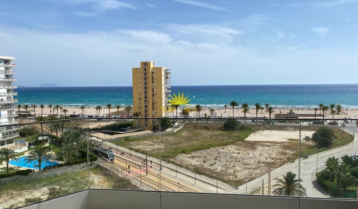 Apartamento de 2 habitaciones en Alicante / Alacant ciudad en alquiler con piscina garaje - 2.200 € (Ref: 10130840)
