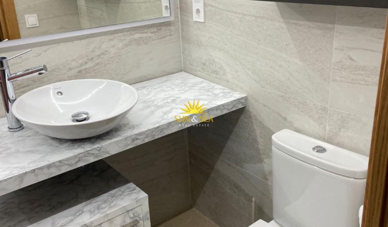 1 Zimmer Studio zu vermieten in El Campello mit Pool Garage - 880 € (Ref: 10133498)