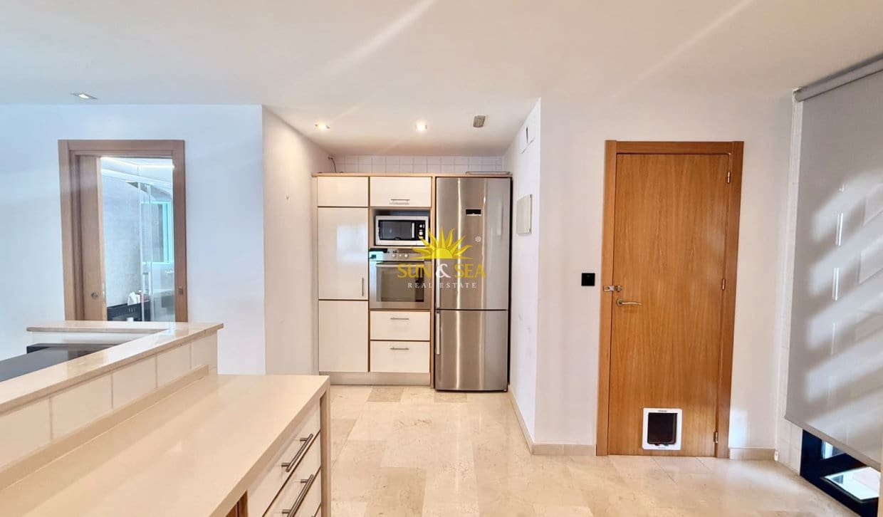 1 bedroom Studio for rent in El Campello with pool garage - € 1,006 (Ref: 10133498)