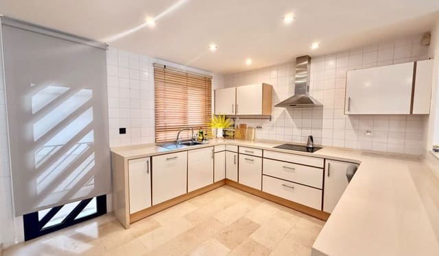 1 soveværelse Studio til leje i El Campello med swimmingpool garage - € 880 (Ref: 10133498)
