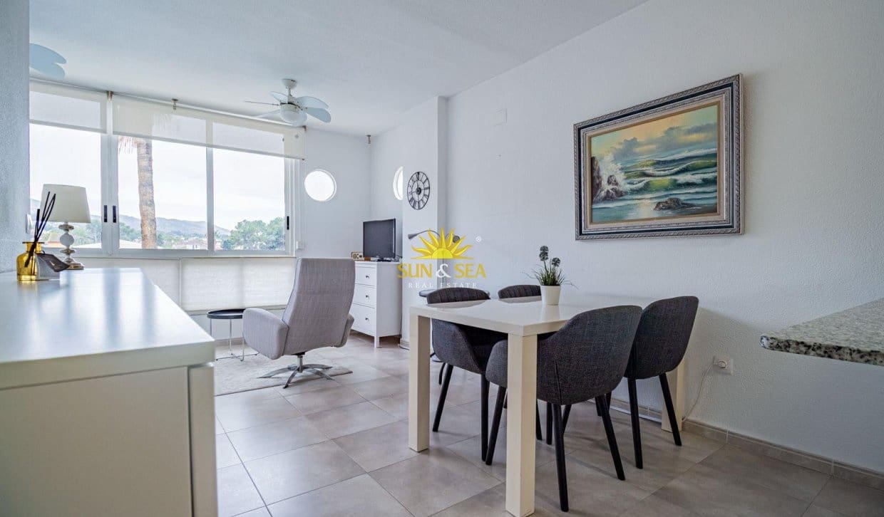 Apartamento de 1 habitación en Benidorm en alquiler vacacional con piscina - 1.350 € (Ref: 10134879)