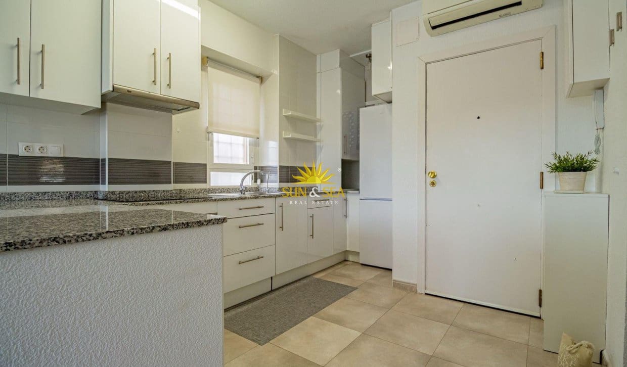 Apartamento de 1 habitación en Benidorm en alquiler vacacional con piscina - 1.350 € (Ref: 10134879)