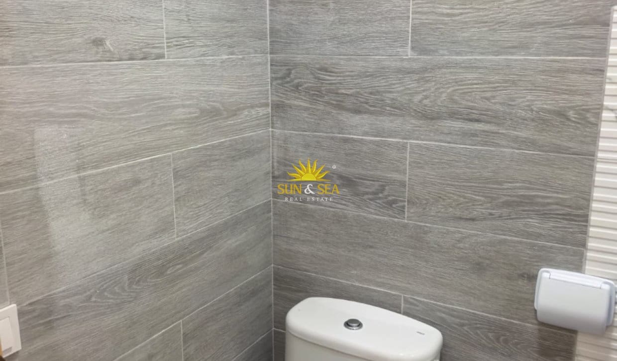 1 Zimmer Studio zu vermieten in Alicante / Alacant Stadt - 800 € (Ref: 10134882)