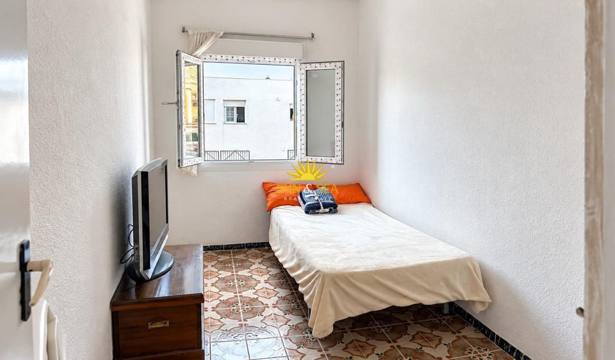 3 chambre Appartement à vendre à Santa Pola avec garage - 159 000 € (Ref: 10135025)