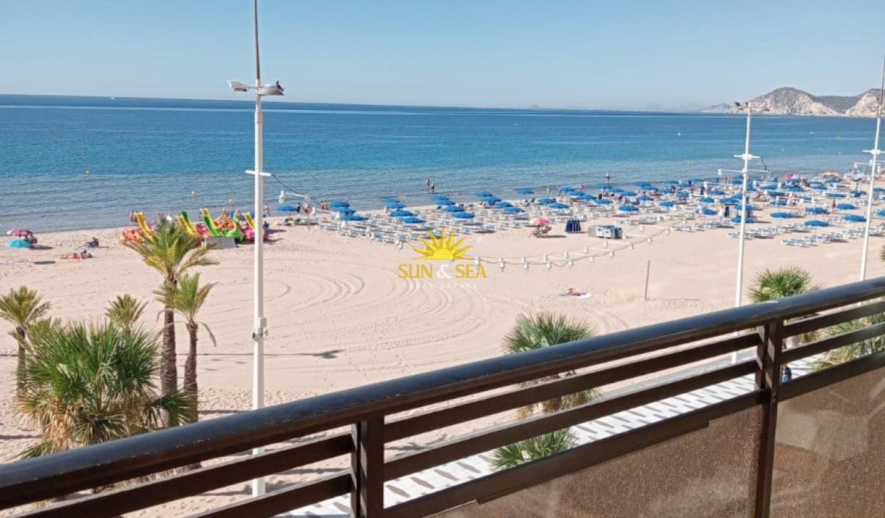 Apartamento de 1 habitación en Benidorm en alquiler vacacional con garaje - 1.200 € (Ref: 10135116)