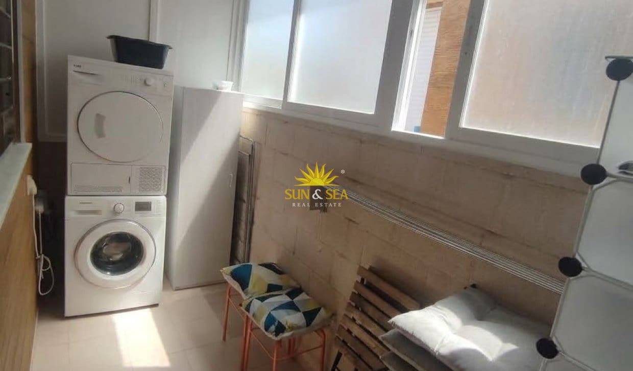 2 sovrum Villa att hyra i Gran Alacant med pool garage - 1 200 € (Ref: 10135117)