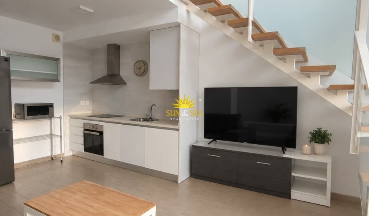 2 sovrum Villa att hyra i Gran Alacant med pool garage - 1 200 € (Ref: 10135117)