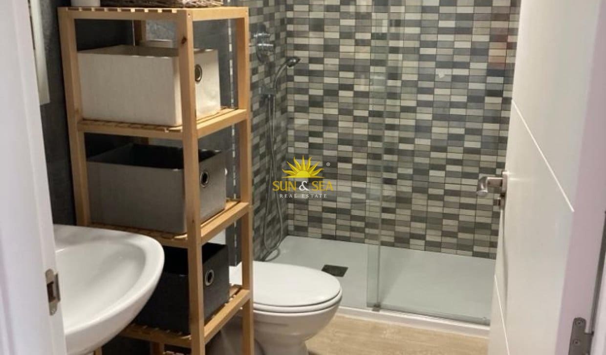 2 sovrum Villa att hyra i Gran Alacant med pool garage - 1 200 € (Ref: 10135117)