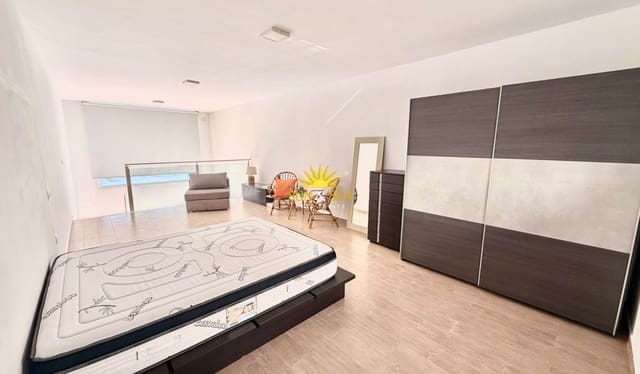 Villa/Maison de 2 chambres à louer à Monte y Mar, Santa Pola avec piscine garage - 1 200 € (Ref: 10135117)