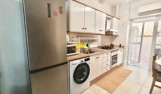 2 soveværelse Lejlighed til leje i Torre de la Horadada, Pilar de la Horadada - € 750 (Ref: 10136319)
