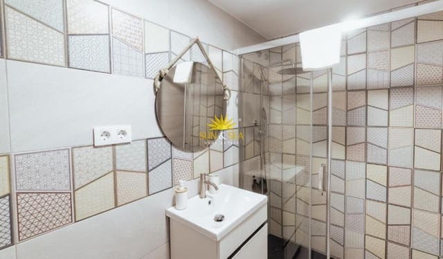 1 bedroom Apartment for rent in Centro Urbano, Benidorm with pool garage - € 1,100 (Ref: 10136553)