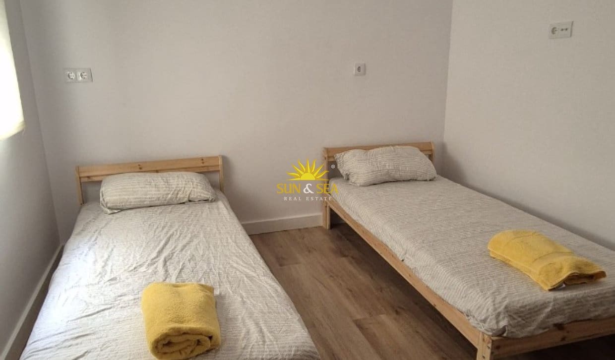 3 camera da letto Appartamento da affittare in El Campello - 1.150 € (Rif: 10140015)