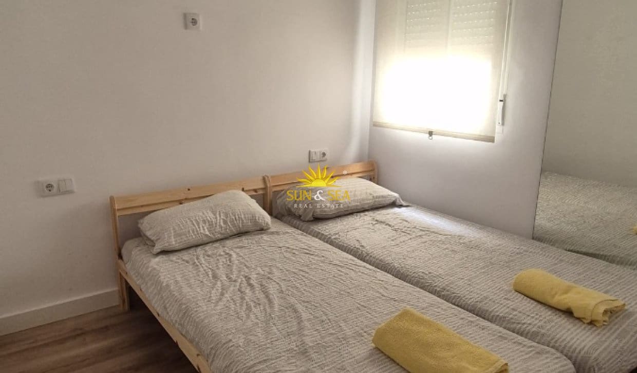 3 camera da letto Appartamento da affittare in El Campello - 1.150 € (Rif: 10140015)