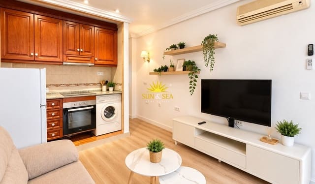 1 slaapkamer Appartement te koop in Centro, Torrevieja met zwembad - € 95.000 (Ref: 10140187)