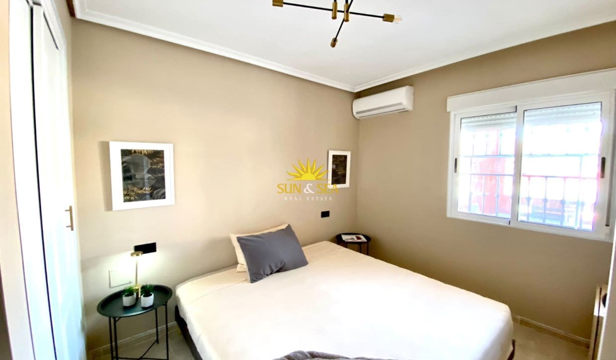 2 camera da letto Appartamento da affittare in Orihuela Costa con piscina garage - 1.050 € (Rif: 10140189)