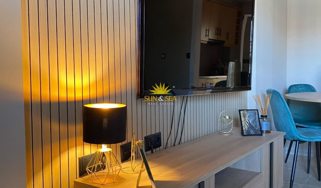 2 camera da letto Appartamento da affittare in Orihuela Costa con piscina garage - 1.050 € (Rif: 10140189)