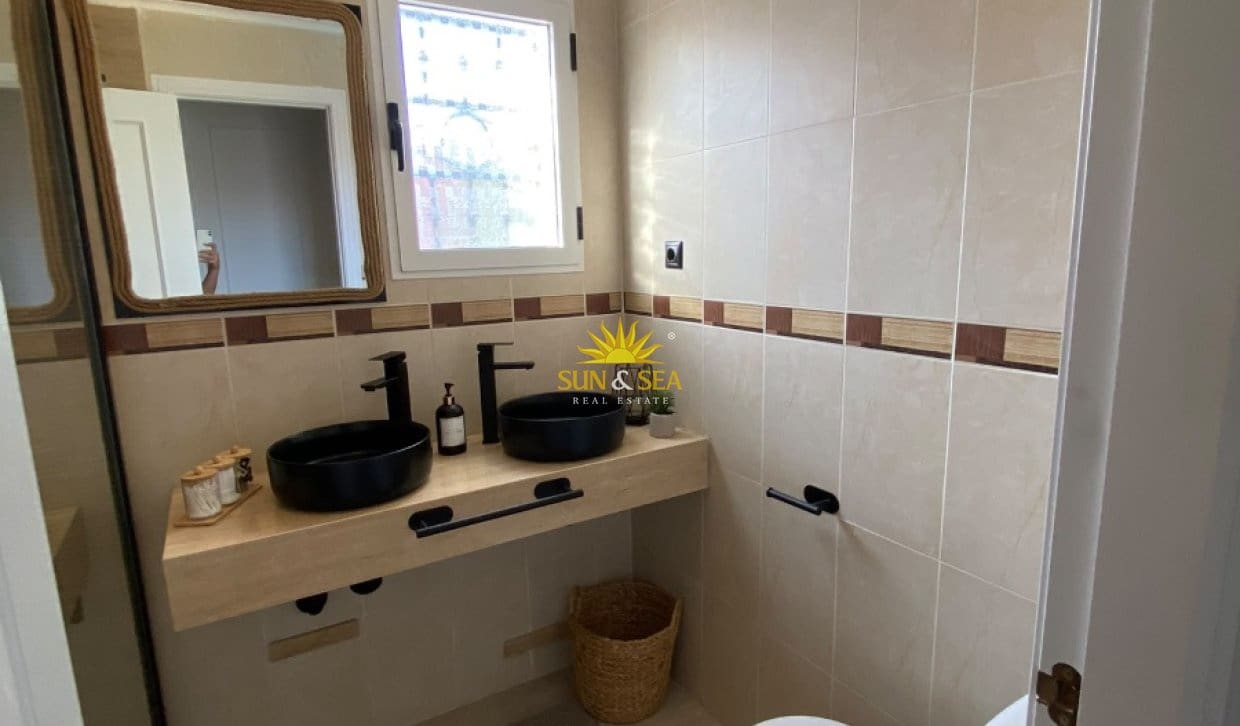 2 camera da letto Appartamento da affittare in Orihuela Costa con piscina garage - 1.050 € (Rif: 10140189)