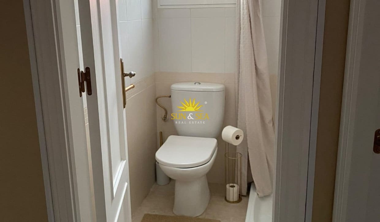 2 camera da letto Appartamento da affittare in Orihuela Costa con piscina garage - 1.050 € (Rif: 10140189)