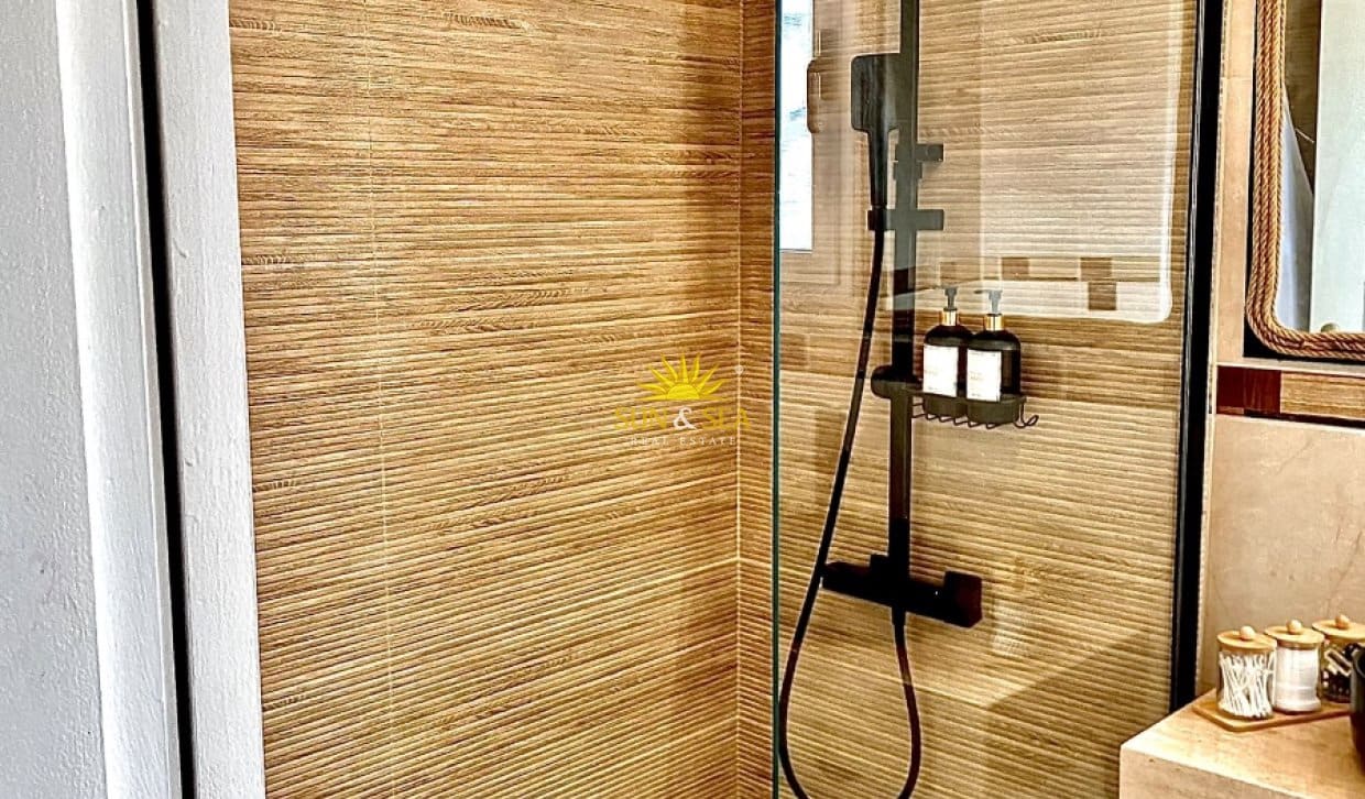 2 camera da letto Appartamento da affittare in Orihuela Costa con piscina garage - 1.050 € (Rif: 10140189)