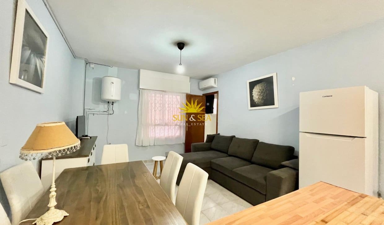 1 quarto Apartamento para venda em Torrevieja com piscina - 148 900 € (Ref: 10141349)