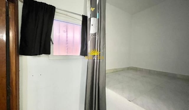 1 quarto Apartamento para venda em Centro, Torrevieja com piscina - 148 900 € (Ref: 10141349)