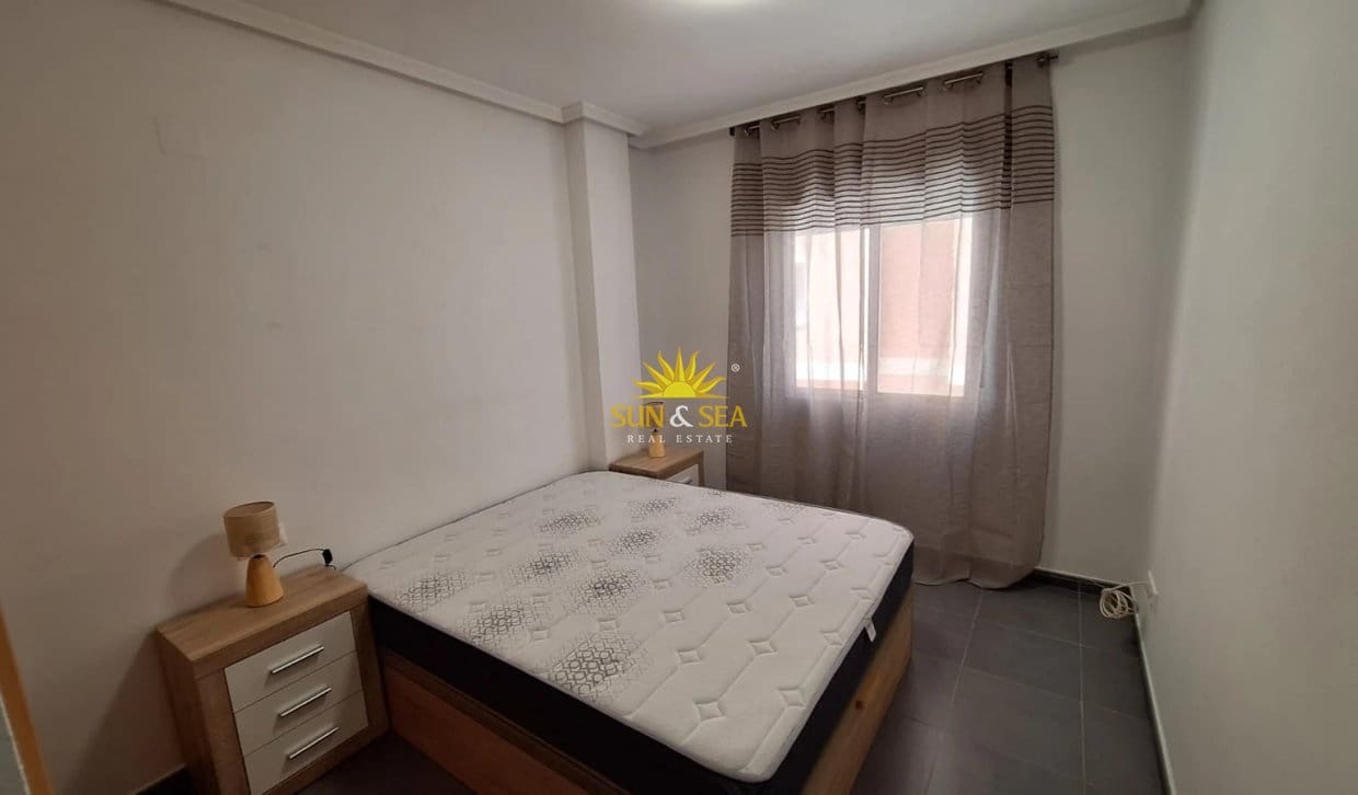 1 camera da letto Appartamento da affittare in Torrevieja con garage - 930 € (Rif: 10145196)